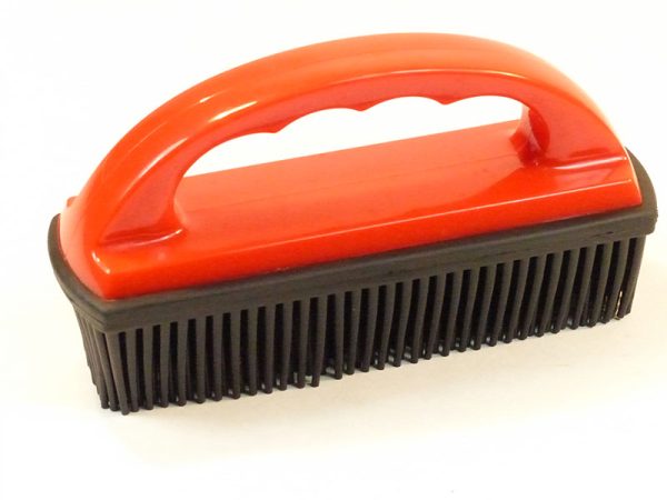 HAIR REMOVAL BRUSH